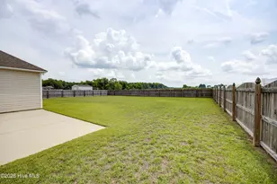 573 Villa Grande Dr, Winterville, NC 28590 - Photo 24