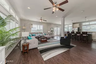 127 Eastview Dr, Emerald Isle, NC 28594 - Photo 18