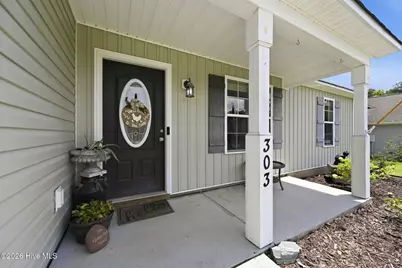 303 Crawford Street, Holly Ridge, NC 28445 - Photo 8
