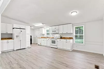 295 Groves Point Circle, Hampstead, NC 28443 - Photo 12