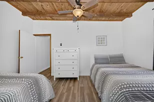 310 SE 79th St, Oak Island, NC 28465 - Photo 20
