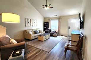 122 Jessie Cir, Hubert, NC 28539 - Photo 2