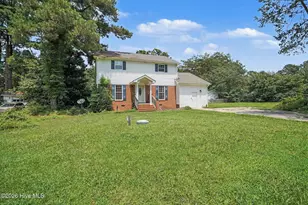 403 Woodhille Dr, Goldsboro, NC 27530 - Photo 2