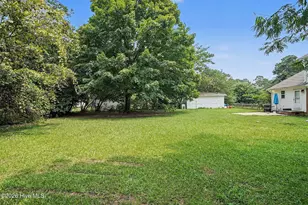 403 Woodhille Dr, Goldsboro, NC 27530 - Photo 10