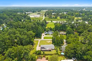423 S Edgewood Cir, Whiteville, NC 28472 - Photo 50