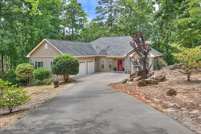 207 Rolland Place, McCormick, SC 29835 - Photo 2