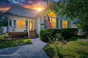 123 NE 30th St, Oak Island, NC 28465 - Photo 2