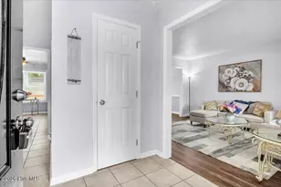 434 Wolf Run Ln, Jacksonville, NC 28546 - Photo 8