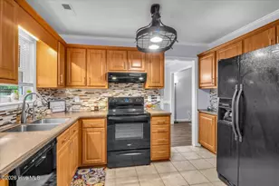 434 Wolf Run Ln, Jacksonville, NC 28546 - Photo 18