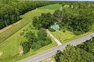 435 Cobb Rd, Kinston, NC 28501 - Photo 2
