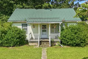 435 Cobb Rd, Kinston, NC 28501 - Photo 2