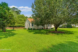 415 Hillcrest Dr, Morehead City, NC 28557 - Photo 48