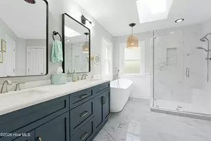 415 Hillcrest Dr, Morehead City, NC 28557 - Photo 16