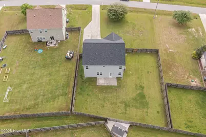 112 Moss Creek Drive, Jacksonville, NC 28540 - Photo 34