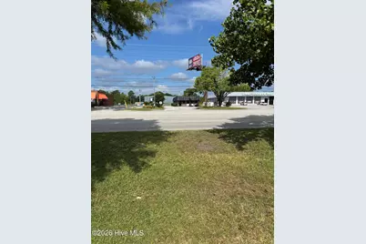 105 Western Boulevard, Jacksonville, NC 28546 - Photo 6