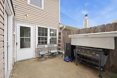 110 Palace Circle, Jacksonville, NC 28546 - Photo 18