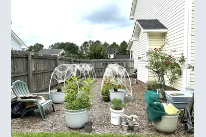 816 Commons Drive N, Jacksonville, NC 28546 - Photo 40