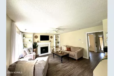 816 Commons Drive N, Jacksonville, NC 28546 - Photo 18