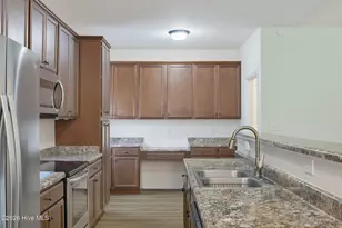286 Marsh Haven Dr, Sneads Ferry, NC 28460 - Photo 8
