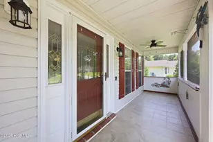115 Neuse Harbour Blvd, New Bern, NC 28560 - Photo 6