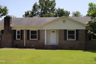 111 Wanchese Way, New Bern, NC 28560 - Photo 2