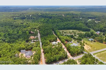 2131 Carthage Road, West End, NC 27376 - Photo 2