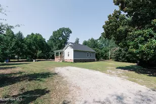 2426 Arrington Bridge Rd, Dudley, NC 28333 - Photo 28