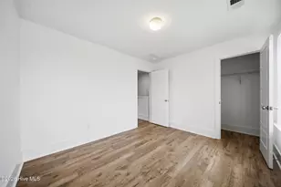 320 Goldsboro Ave, Carolina Beach, NC 28428 - Photo 28