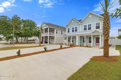 320 Goldsboro Avenue #1, Carolina Beach, NC 28428 - Photo 2