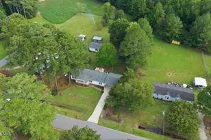 5907 W Baker Rd, Wilson, NC 27896 - Photo 6