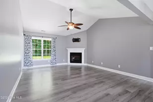 164 MacDonald Blvd, Havelock, NC 28532 - Photo 8
