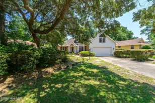 514 Woods Ct SW, Sunset Beach, NC 28468 - Photo 2