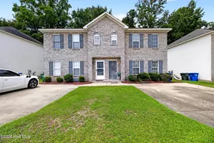4132 Brook Creek Ln, Greenville, NC 27858 - Photo 1