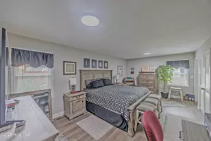 614 Forest Ln, Wallace, NC 28466 - Photo 34