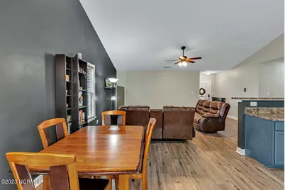 410 Jasmine Lane, Jacksonville, NC 28546 - Photo 10