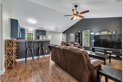 410 Jasmine Lane, Jacksonville, NC 28546 - Photo 6