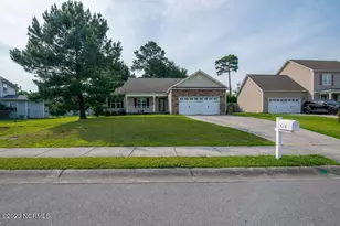 410 Jasmine Ln, Jacksonville, NC 28546 - Photo 2