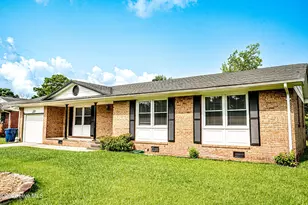 204 Wildwood Rd, Havelock, NC 28532 - Photo 2