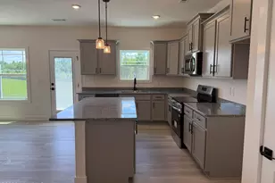2013 Tharrington Wy, Rocky Mount, NC 27803 - Photo 4