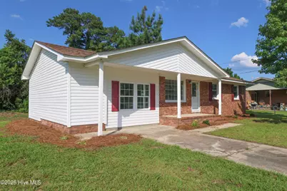 15 Oxford Drive, Jacksonville, NC 28546 - Photo 1