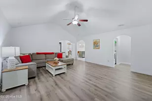 765 Radiant Dr, Jacksonville, NC 28546 - Photo 10