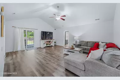765 Radiant Drive, Jacksonville, NC 28546 - Photo 8