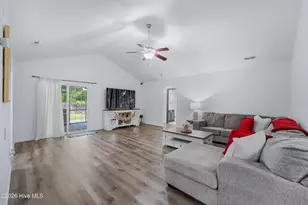 765 Radiant Dr, Jacksonville, NC 28546 - Photo 8