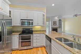 575 S Seascape Blvd SW, Supply, NC 28462 - Photo 12