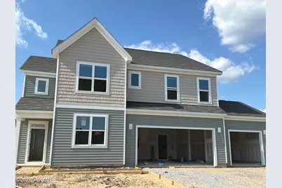 523 Midsummer Street, Aberdeen, NC 28315 - Photo 2