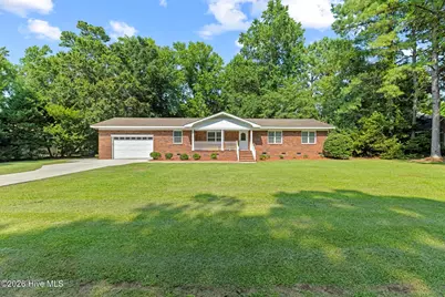 118 S Belvedere Drive, Hampstead, NC 28443 - Photo 1