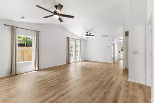 119 Raye Dr, Wilmington, NC 28412 - Photo 8