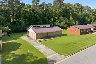 713 Pinewood Dr, Whiteville, NC 28472 - Photo 44