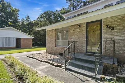 713 Pinewood Drive, Whiteville, NC 28472 - Photo 6