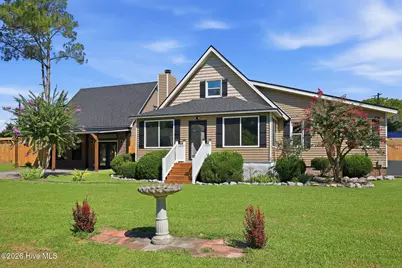 208 Dixon Circle, Washington, NC 27889 - Photo 2